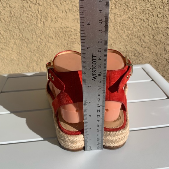 Vince Camuto red suede sandals espadrilles size 6M - Picture 5 of 14